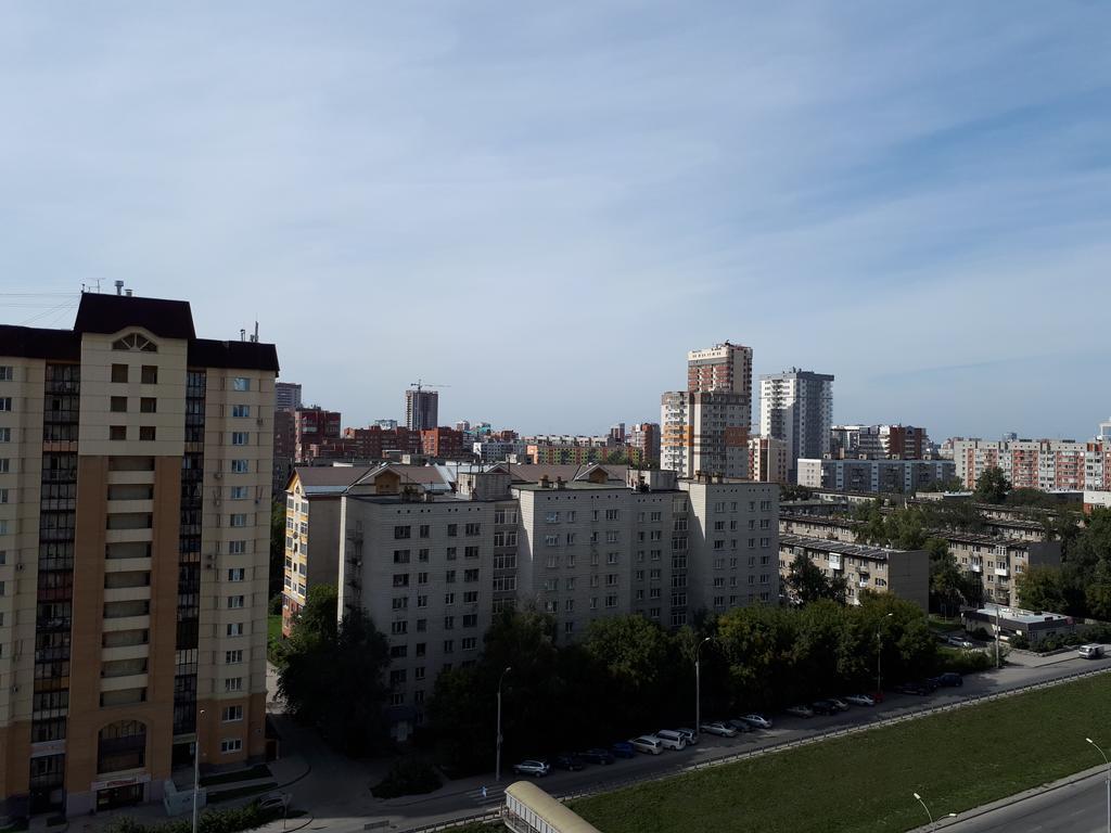 Apartamenty Na Berezovoi Roszcze Новосибирск Экстерьер фото